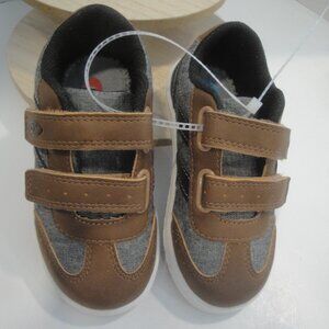 Dr. Scholl's Childrens Shoes with Easy Closure for a good fit Child Size…